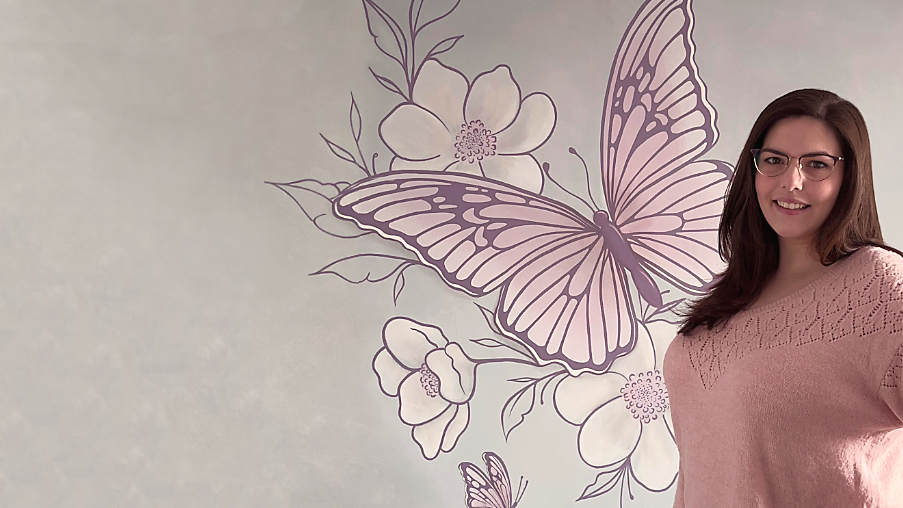 Agathe Zuliani Artiste Peintre fresque murale papillons chambre d'enfant decoration d'intérieur Paris